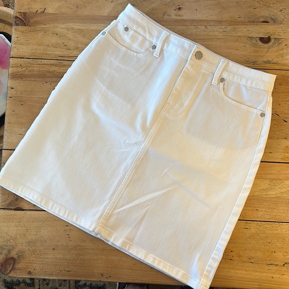 Talbots White A-Line Denim Skirt - Picture 1 of 5